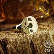 Load image into Gallery viewer, Replica Bird Ring, Ancient Ring, Bird Jewelry, Medieval Ring, Tribal Jewelry, Reenactment Jewelry, Brass Ring, SCA Jewelry, LARP Jewelry