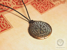 Load image into Gallery viewer, Brass Vegvisir Pendant