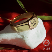 Load image into Gallery viewer, Brass Replica of Roman, Antique and Ancient Ring