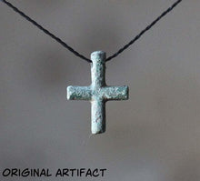 Load image into Gallery viewer, Cross Pendant