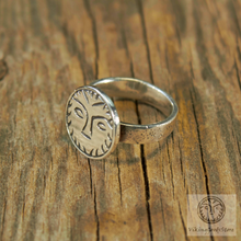 Load image into Gallery viewer, Bronze Sun Symbol Ring