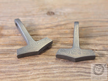 Load image into Gallery viewer, Damascus Thor's Hammer Pendant