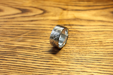 Load image into Gallery viewer, Silver Rune Ring