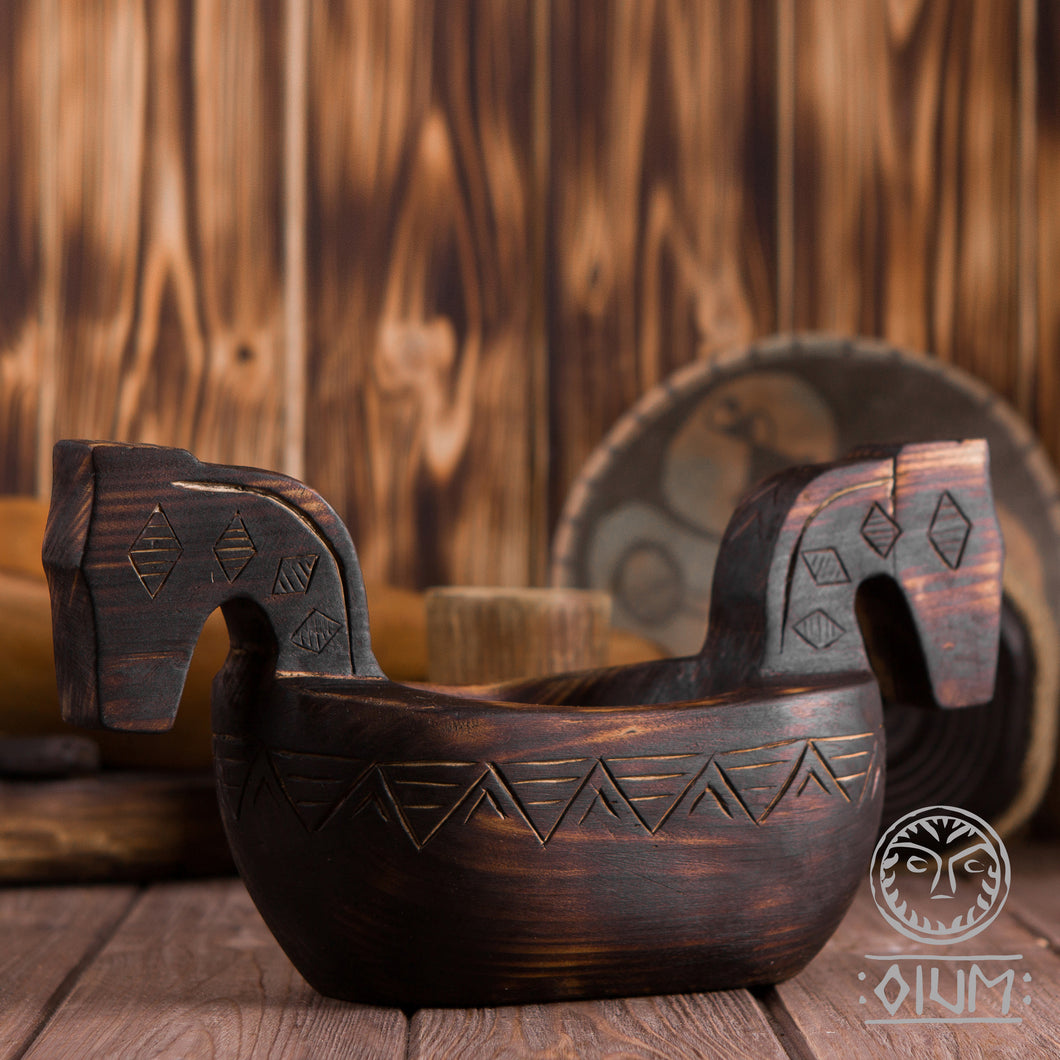 Hand Carved Bowl, Wooden Bowl, Wood Bowl, Wooden Cup, Wooden Vessel, Dish, Norse, Viking Kitchen, LARP, SCA, Reenactment, Horse Heads Rummer