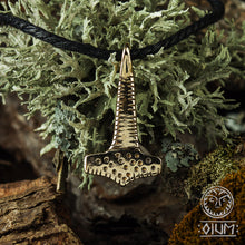 Load image into Gallery viewer, Replica, Thor&#39;s Hammer Pendant, Mjollnir, Mjolnir, Thor Jewelry, Viking Jewelry, Norse Jewelry, Scandinavian Jewelry, Pagan Pendant, Manly
