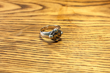 Load image into Gallery viewer, Silver Cheetah Ring
