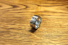 Load image into Gallery viewer, Silver Rune Ring
